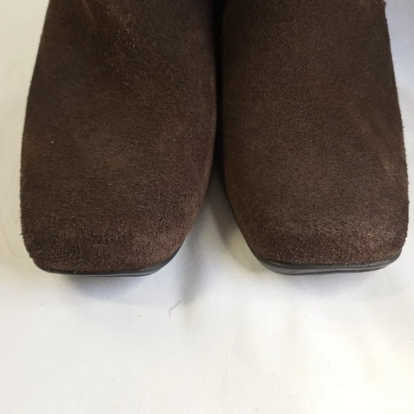 ANNE Klein Brown Suede Ankle Boots Women's Size 7.5 - Picture 7 of 10